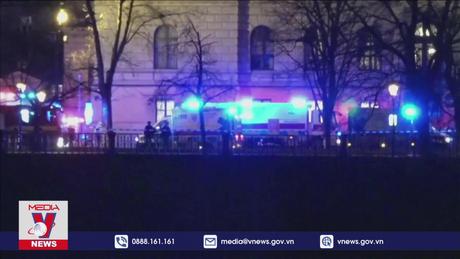 CH Séc để quốc tang tưởng niệm nạn nhân vụ xả súng