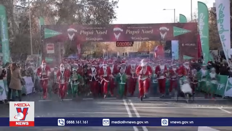 Kỷ lục hàng nghìn “ông già Noel” chạy từ thiện