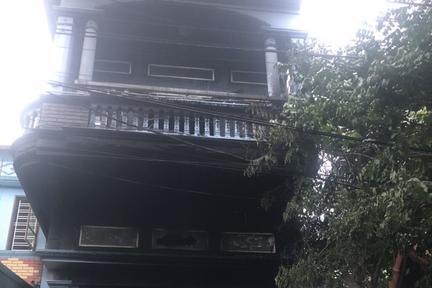 Cháy nhà trong đêm, 3 mẹ con tử vong