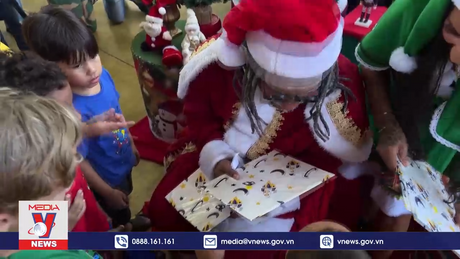 Giáng sinh ấm áp cho trẻ em khắp thế giới