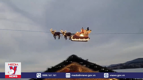 “Ông già Noel bay” ở Thụy Sĩ