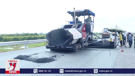 Tiếp tục khởi công mới các dự án giao thông trọng điểm