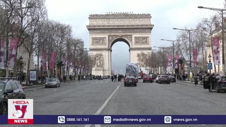 Pháp tăng cường an ninh trước thềm năm mới