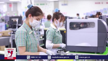 Người được trả lương cao nhất nhận 834 triệu đồng/tháng