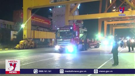 Cảng Hải Phòng đón mã hàng đầu năm 2024