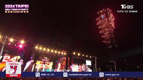 Lễ chào cờ đón năm 2024 hút khách tại Trung Quốc