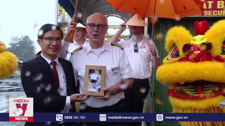 Đà Nẵng đón tàu biển 5 sao đầu tiên trong năm 2024