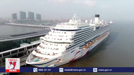 Trung Quốc khai thác thương mại siêu du thuyền nội địa đầu tiên