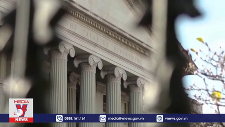 Nợ công của Mỹ lần đầu vượt ngưỡng 34.000 tỷ USD