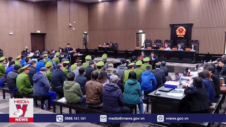 Câu kết nâng khống giá kit test trong vụ Việt Á