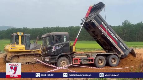 Thủ tướng yêu cầu tăng tiến độ các công trình giao thông