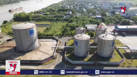 Giá xăng giảm xuống còn 21.000 đồng/lít 