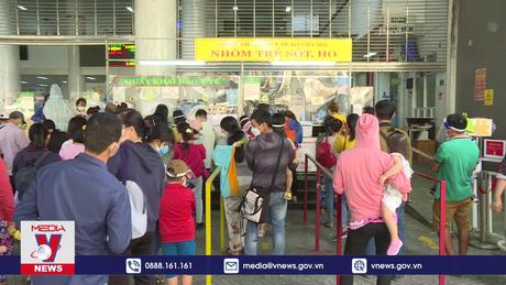 Khuyến cáo phòng bệnh hô hấp, cúm gia cầm dịp Tết