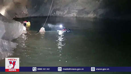 Slovenia nỗ lực giải cứu 5 người mắc kẹt trong hang