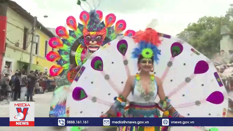 Rực rỡ lễ hội Đen và Trắng tại Colombia
