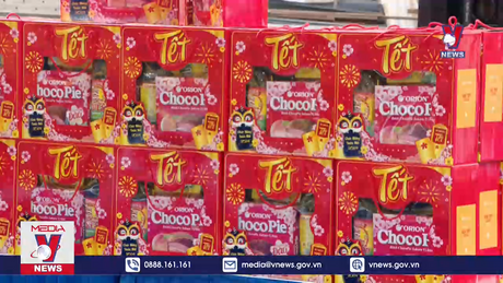 Trao gần 1.800 phần quà Tết cho công nhân ở Hưng Yên 