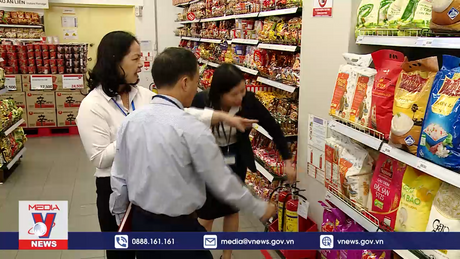 Điều tra kiểm soát giá bình ổn thị trường Tết