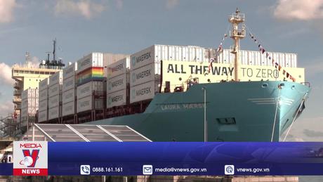 Giá cước vận chuyển hàng hóa qua Biển Đỏ tăng gần 250%