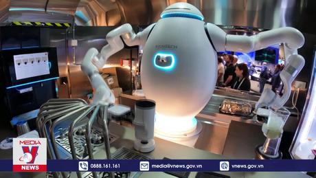 Thưởng thức cốc cà phê tuyệt hảo từ robot pha chế