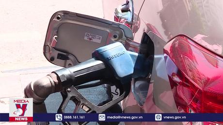 Giá xăng có thể tăng vào chiều nay 11/1