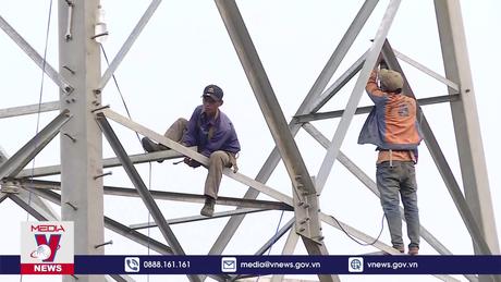 Triển khai kế hoạch cấp điện các tháng cao điểm mùa khô