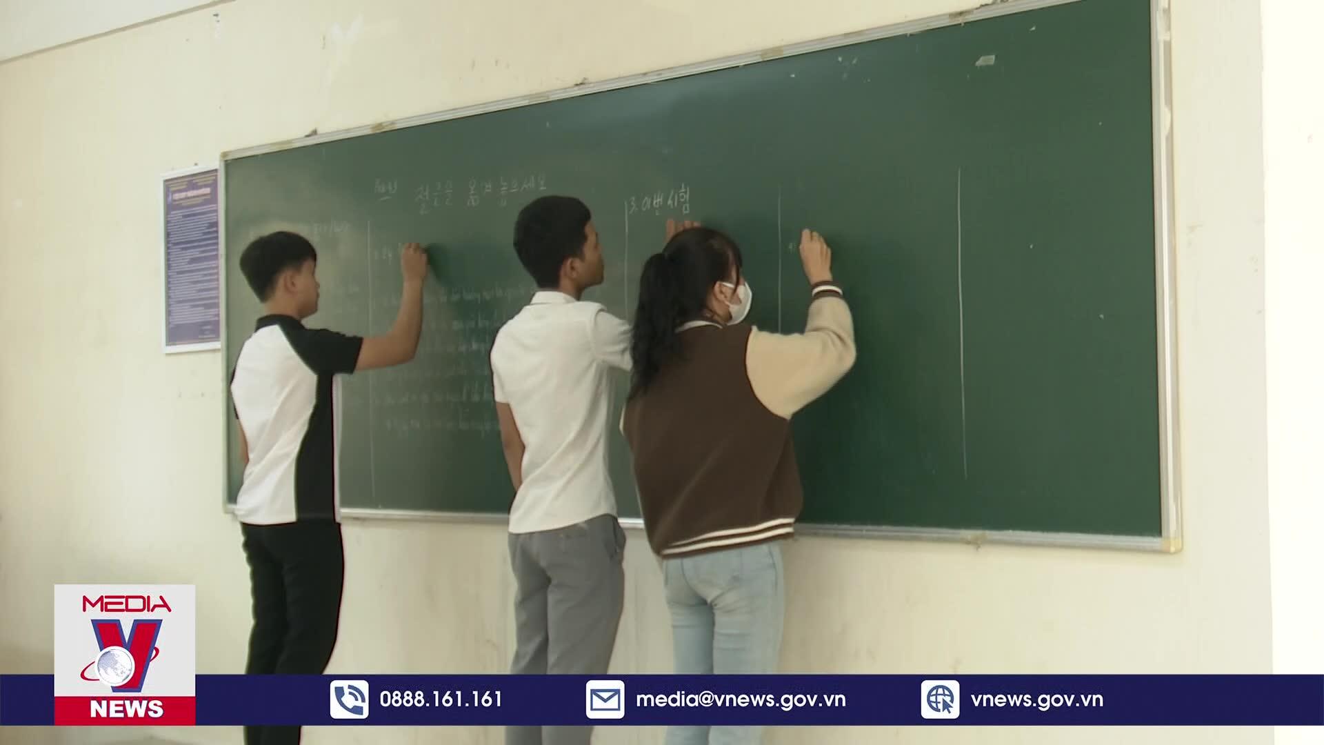 Tháo gỡ khó khăn tại Trường Đại học Quảng Bình