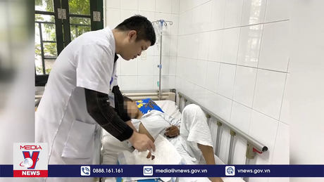 'Chơi' pháo tự chế, nhiều người chấn thương nghiêm trọng