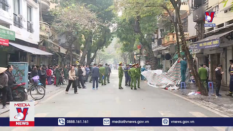 Cháy nhà trên phố cổ Hà Nội, 4 người tử vong