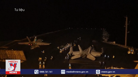 Mỹ đánh chặn tên lửa nhằm vào tàu khu trục