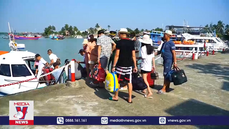 Liên kết ba trụ cột du lịch văn hóa, sinh thái và biển đảo