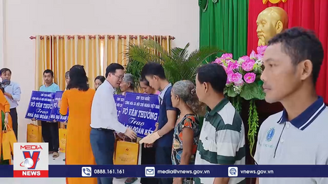 Chủ tịch nước Võ Văn Thưởng thăm, chúc Tết tại Vĩnh Long