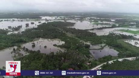 Mưa lũ ảnh hưởng hàng trăm nghìn người ở Philippines