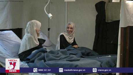 Tàu bệnh viện Pháp cứu chữa hàng nghìn người dân Gaza