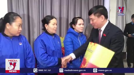 Tặng quà Tết công nhân ở Hải Dương