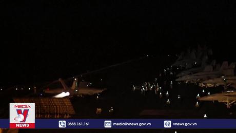 Houthi yêu cầu nhân viên LHQ người Mỹ, Anh rời Yemen