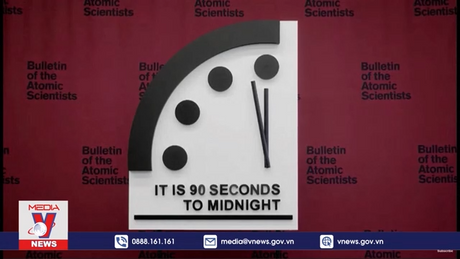 Đồng hồ Ngày tận thế được đặt sát mốc nửa đêm