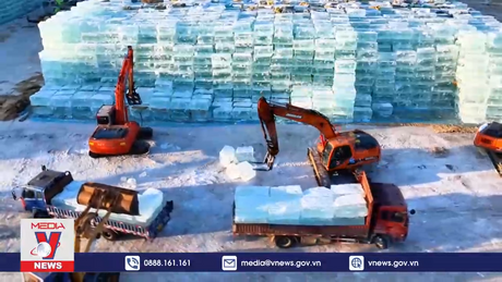 Cáp Nhĩ Tân bắt đầu dự trữ băng cho lễ hội năm sau