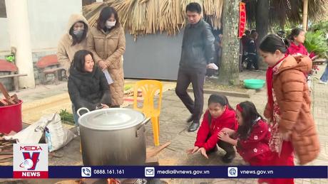 Gìn giữ nét đẹp truyền thống của chợ Tết xưa