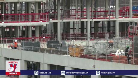 Pháp điều chỉnh luật nhập cư mới