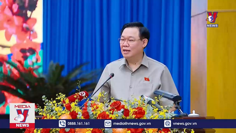 Chúc Tết, tặng quà gia đình chính sách, LLVT, công nhân tỉnh Gia Lai 