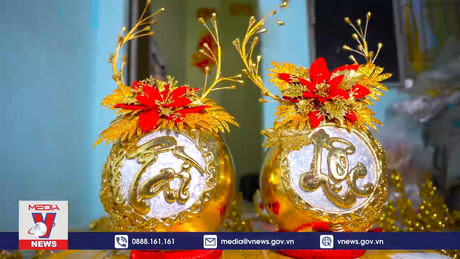 Lóa mắt chiêm ngưỡng “Rồng Phụng Tài Lộc” từ dừa dát vàng 24k