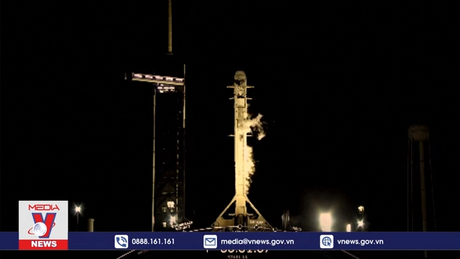 SpaceX phóng loạt vệ tinh internet Starlink