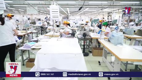 UOB dự báo tăng trưởng Việt Nam năm 2024 ở mức 6%