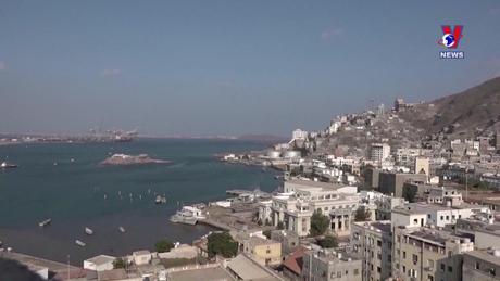 Thế giới hôm nay: Hành trình qua Kênh đào Suez vẫn gặp nhiều trở ngại