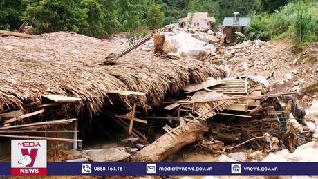 Xuân về nơi lũ dữ đi qua