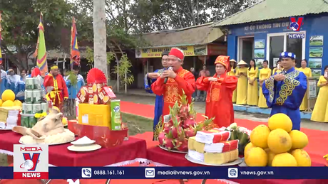 Tái hiện lễ thượng nêu ngày Tết tại Di sản văn hóa thế giới Thành nhà Hồ