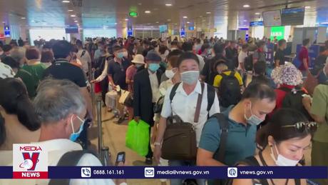 Hạn chế nguy cơ ùn tắc tại Sân bay Tân Sơn Nhất