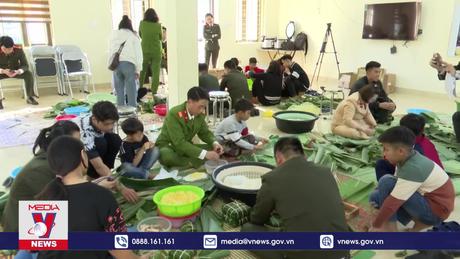 Tết sớm cùng con nuôi của lực lượng Công an Sơn La