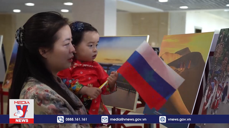 Người Việt tại Nga đón Tết