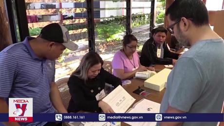 Cử tri El Salvador bỏ phiếu bầu Tổng thống